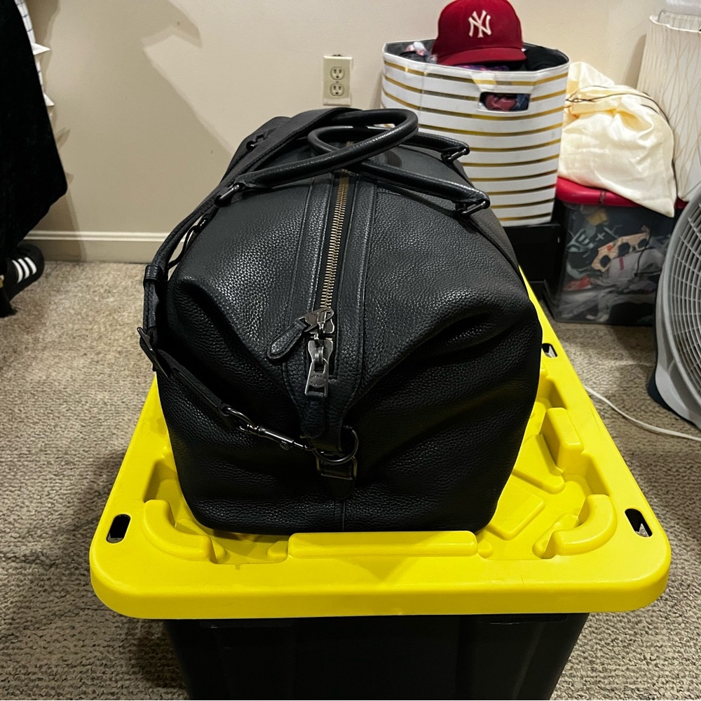 Coach Large Black Pebbled Leather Duffel Bag - Picture 2 of 4